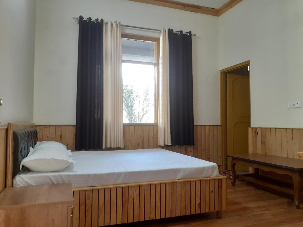 Gazing Moon Homestay Shamshi エクステリア 写真
